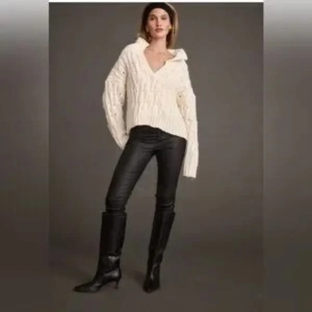 Women's Cream Sweater - Picture 1 of 1